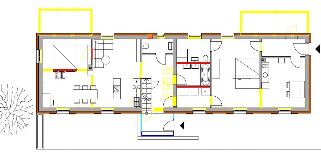 Grundriss mit Darstellung von Bestand (grau), Abbruch (gelb) und neuen Bauteilen (rot, braun, blau, etc.)