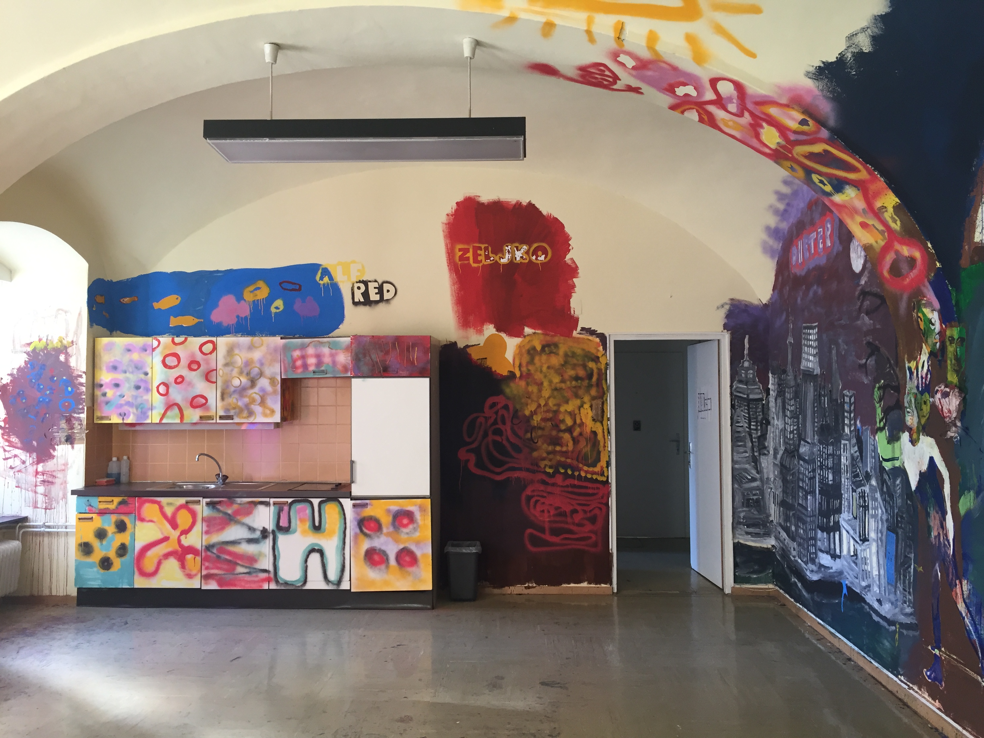 Foto JAW-Kunstaktion bemalte Küche, Wände und Gewölbe